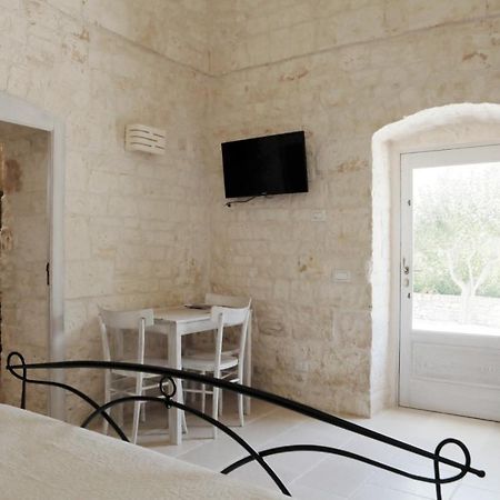 Hostal Trulli Stett Cisternino Exterior foto