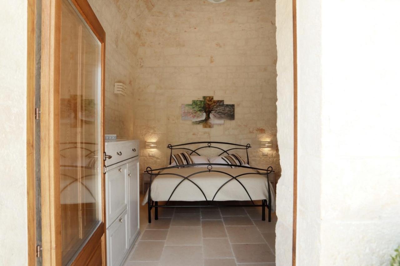 Hostal Trulli Stett Cisternino Exterior foto