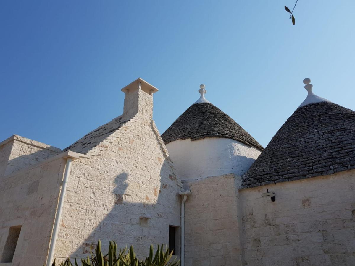 Hostal Trulli Stett Cisternino Exterior foto