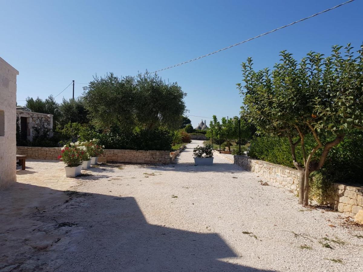 Hostal Trulli Stett Cisternino Exterior foto